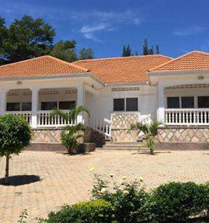 烏干達總統府及附屬酒店