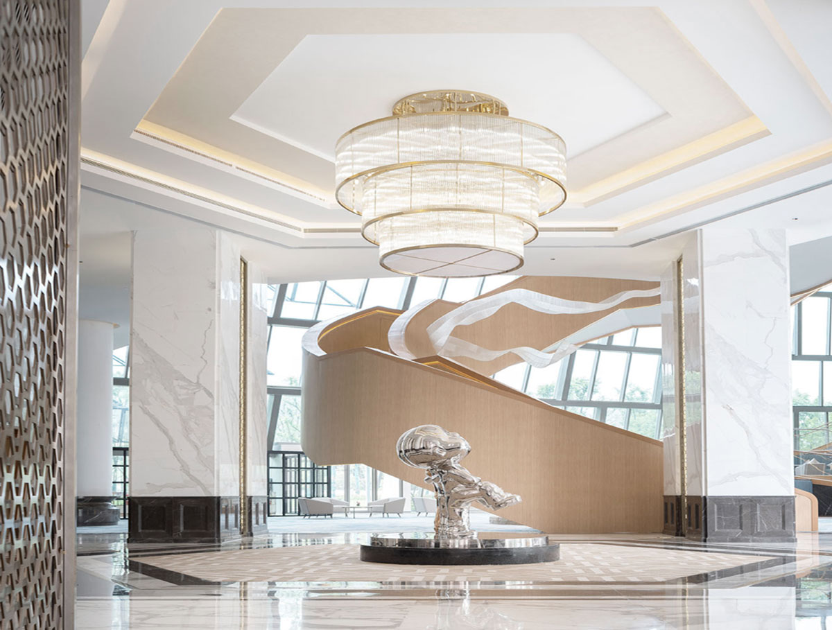 未來智能風格的高端酒店設計,將科技與人性化設計巧妙融合 未來智能風格的高端酒店設計,將科技與人性化設計巧妙融合